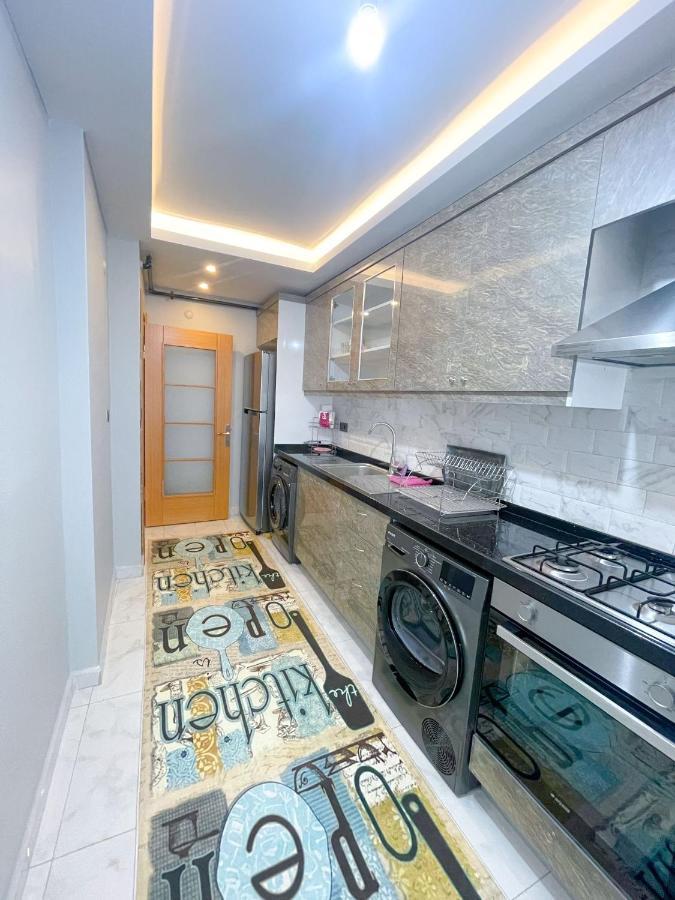Super Value Apartment Istanbul Bagian luar foto