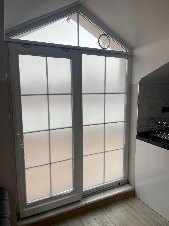 Super Value Apartment Istanbul Bagian luar foto